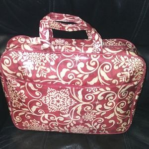 Red & White Paisley Print Waterproof Makeup/Toiletries/Essentials Travel Bag
